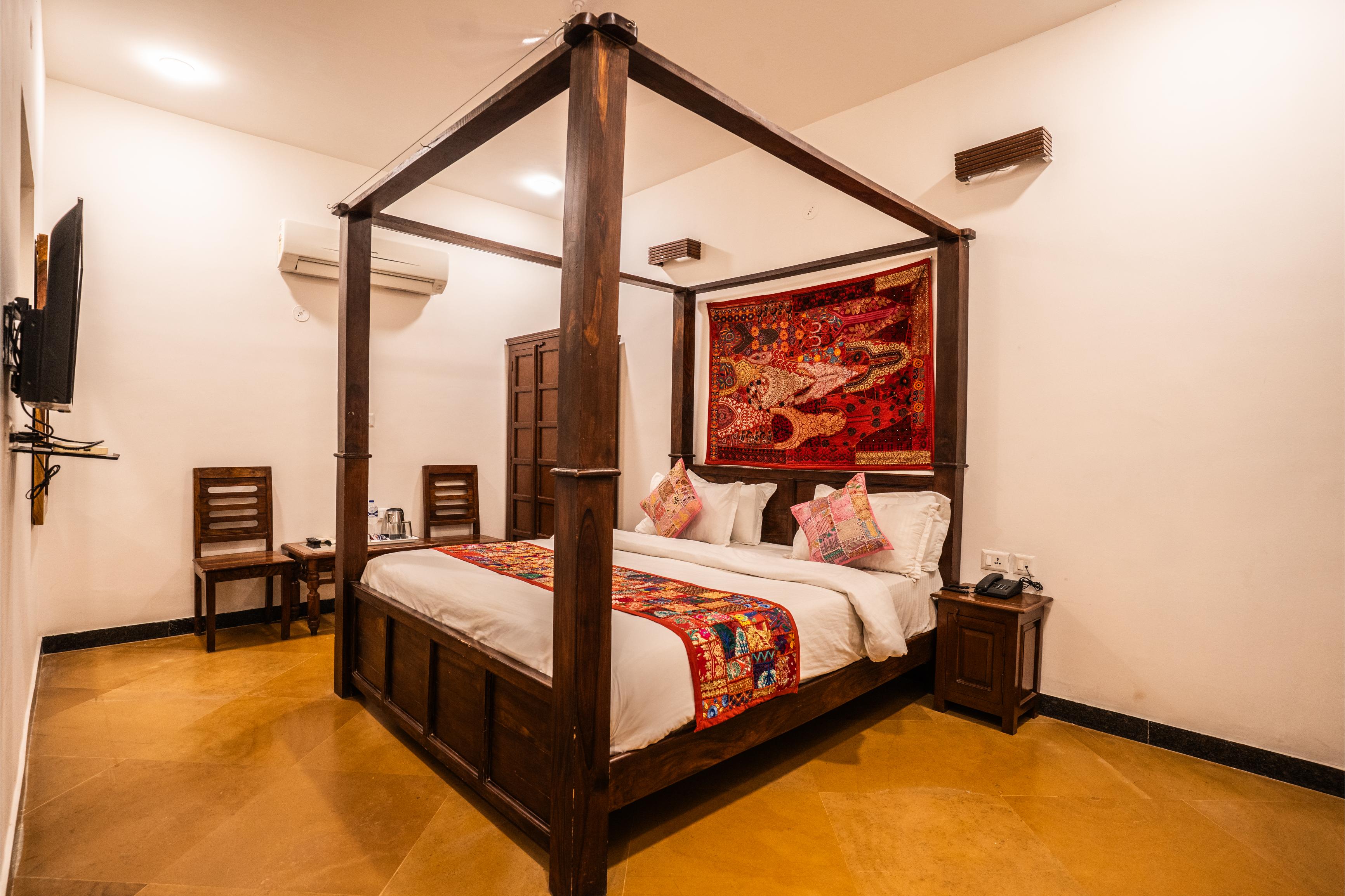 Hotel Suite